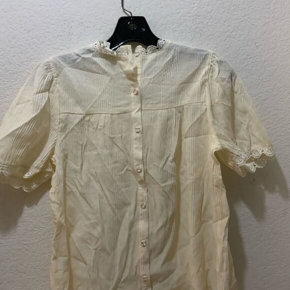 By the river Embroidered Blouse Top puff Sleeve NWT - Picture 4 of 10